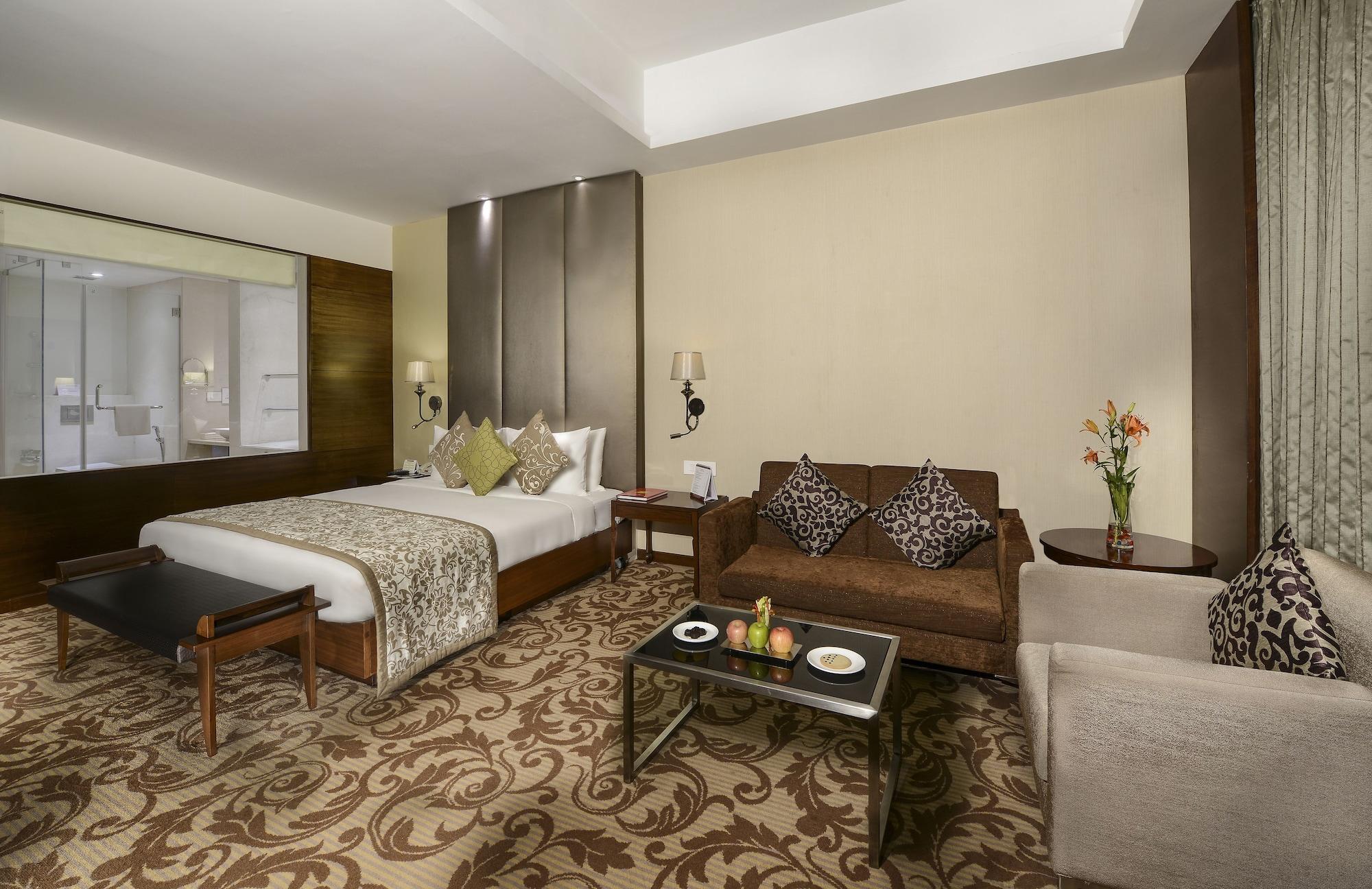 加尔各答普赖德广场酒店 外观 照片 A suite at the Taj Bengal