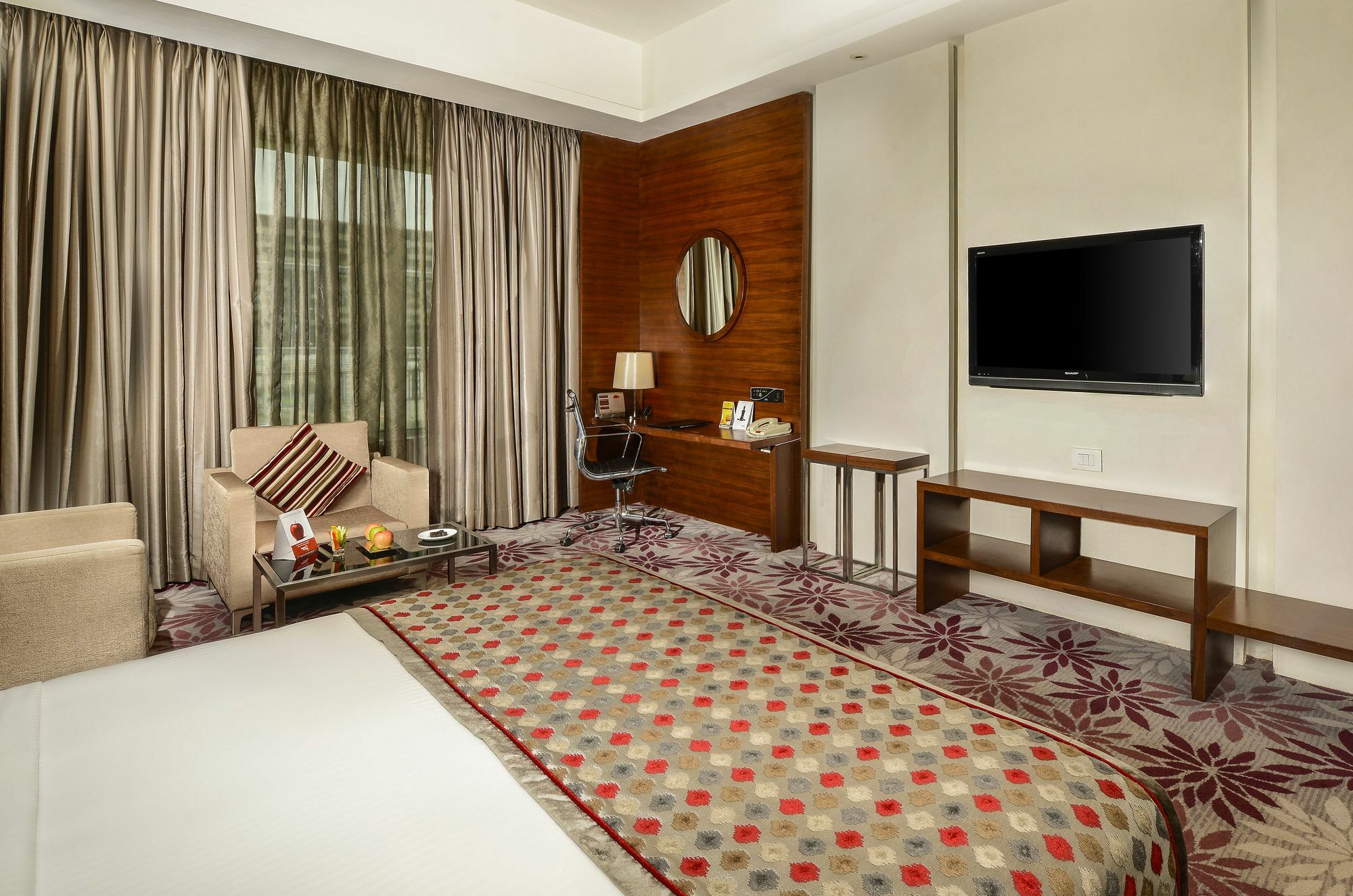 加尔各答普赖德广场酒店 外观 照片 A suite at the Taj Bengal
